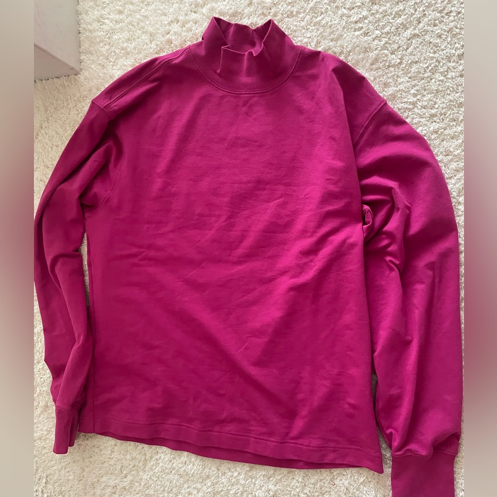 Heat tech Uniqlo sweater burgundy  medium